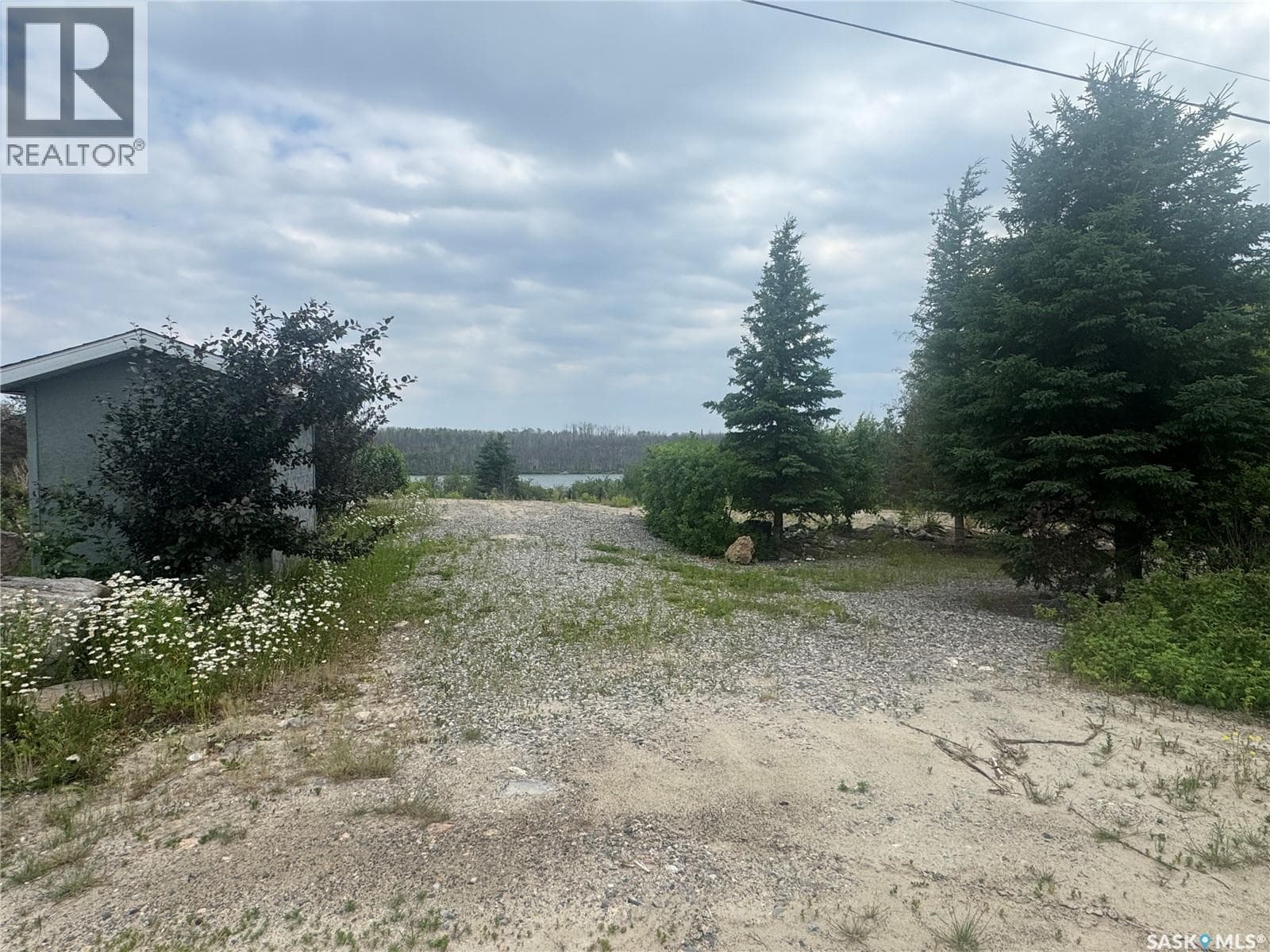 226 Eagle Point DRIVE — photo 3