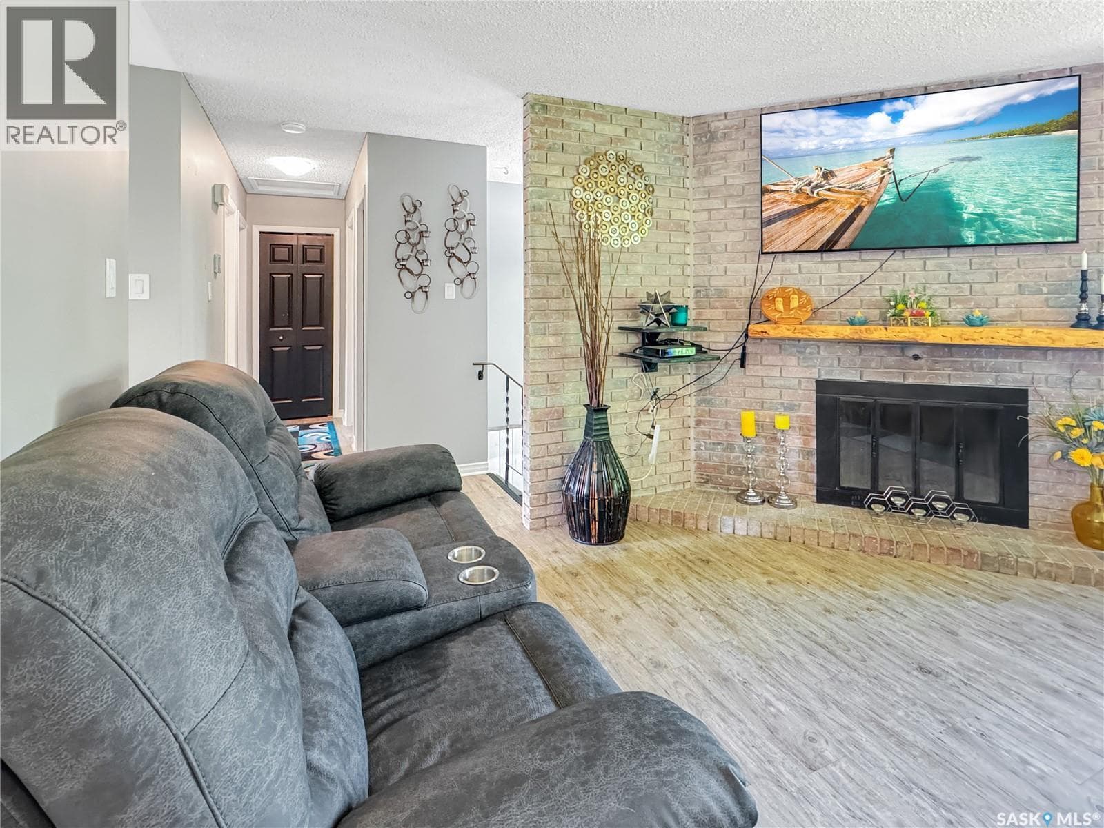 1772 Centennial CRESCENT — photo 4