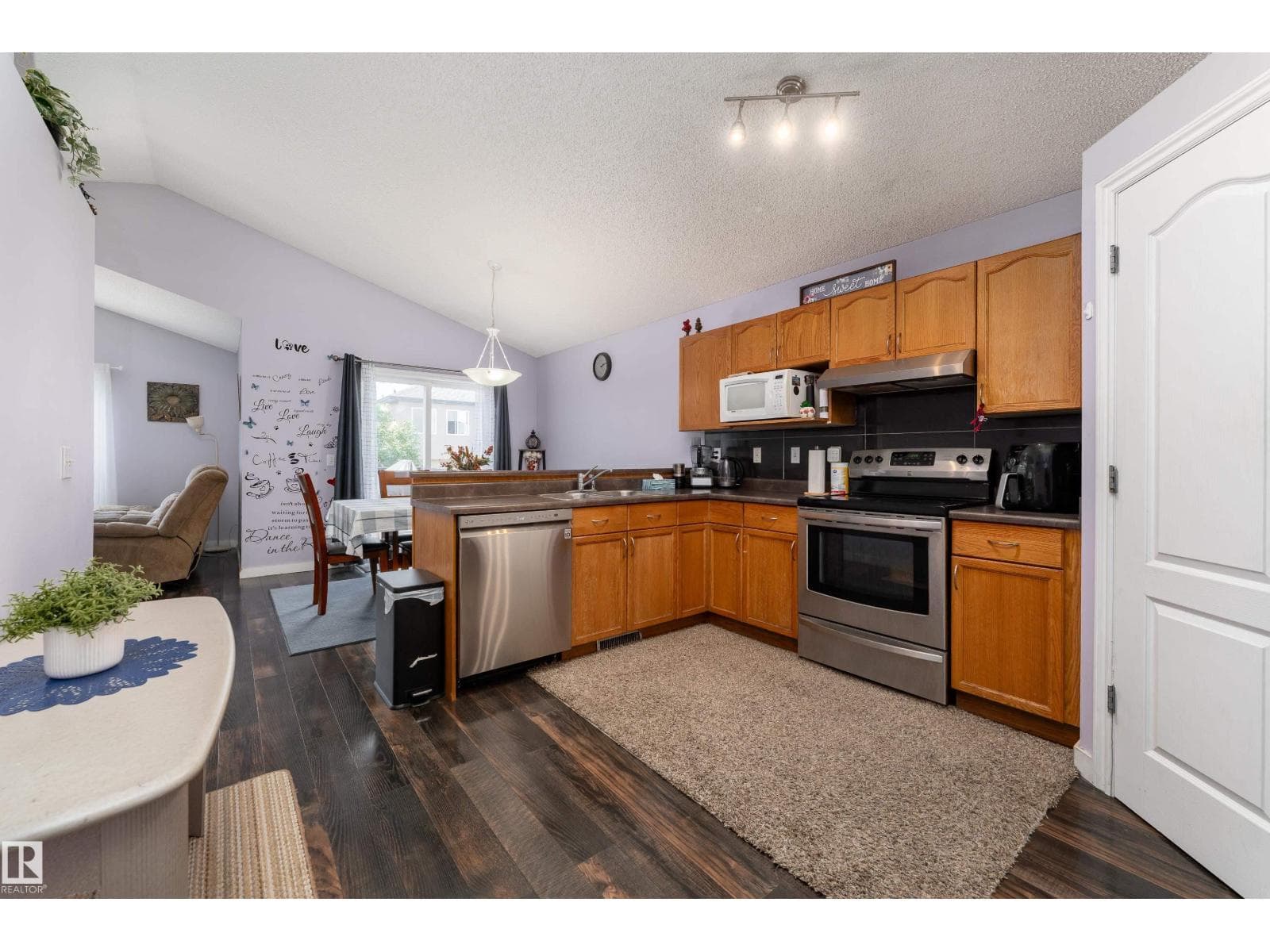 16256 132 ST NW NW — photo 5