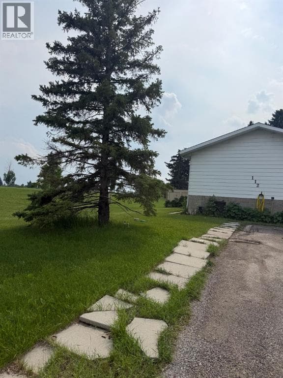 112 Huntstrom Drive NE — photo 4