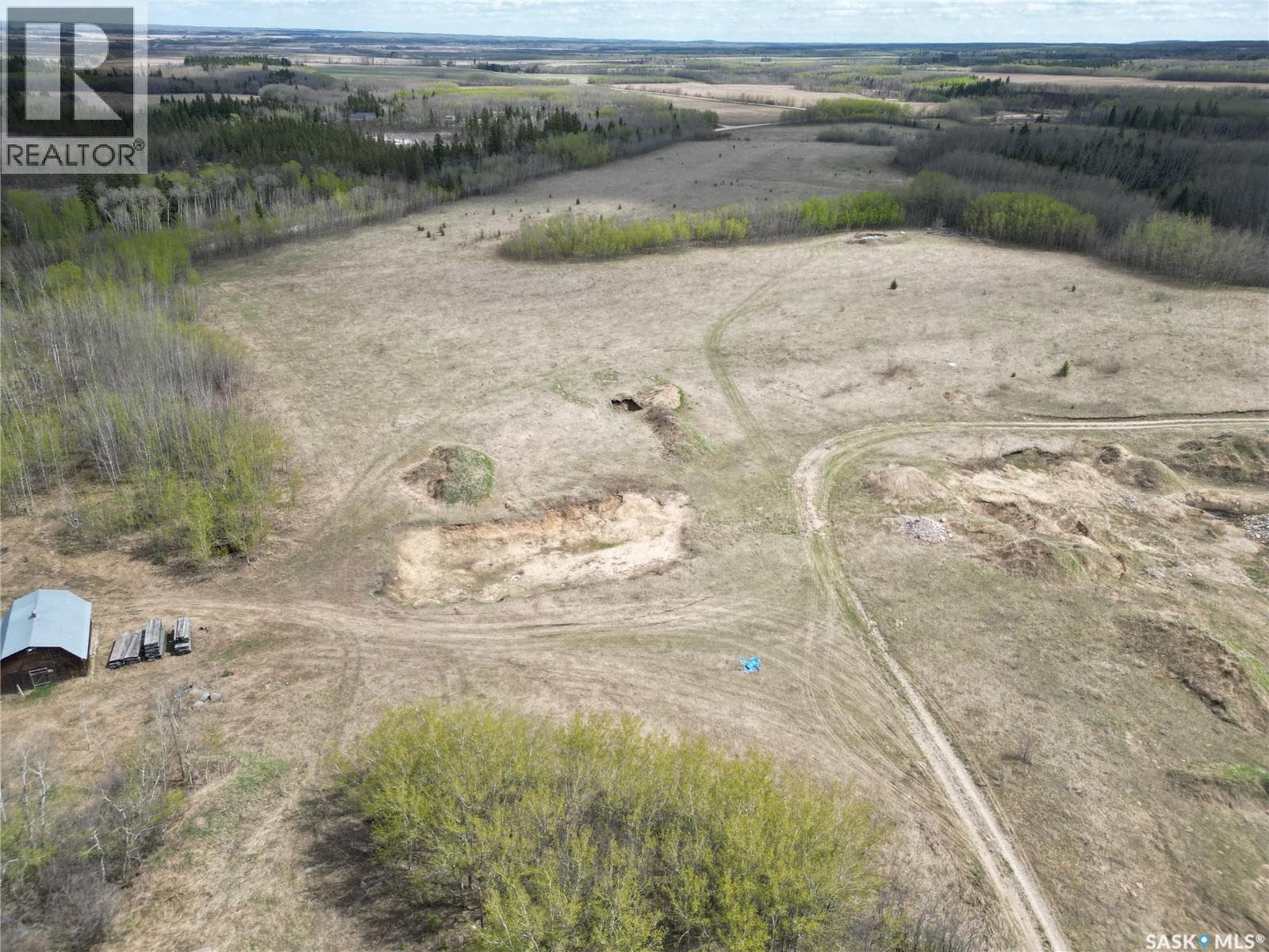 98.7 Acre Aggregate Land 6 miles south Spiritwood — photo 4
