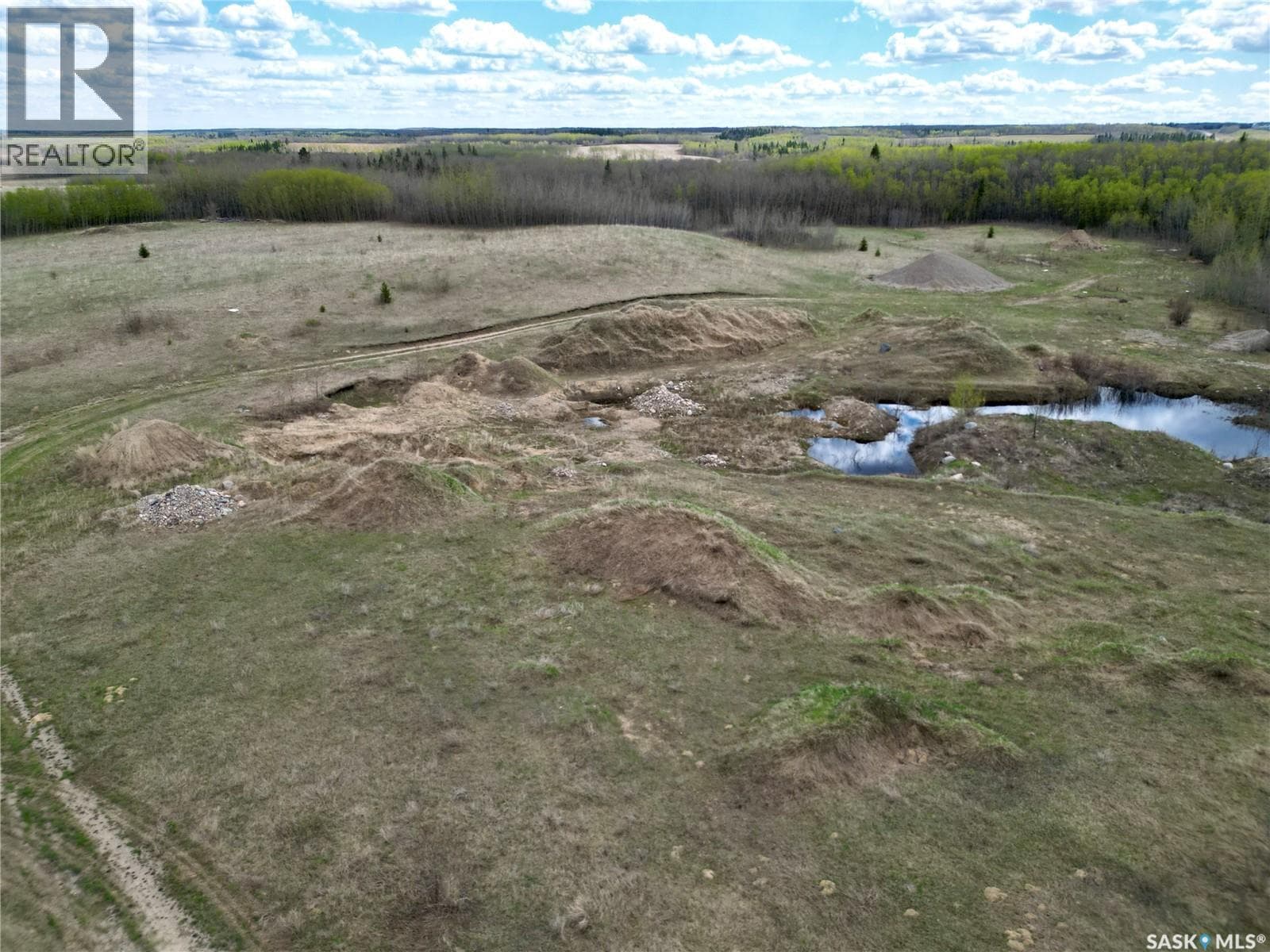 98.7 Acre Aggregate Land 6 miles south Spiritwood — photo 3