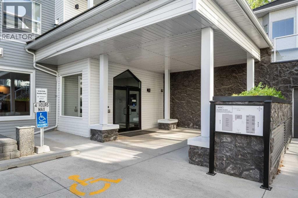 404, 1441 23 Avenue SW — photo 3