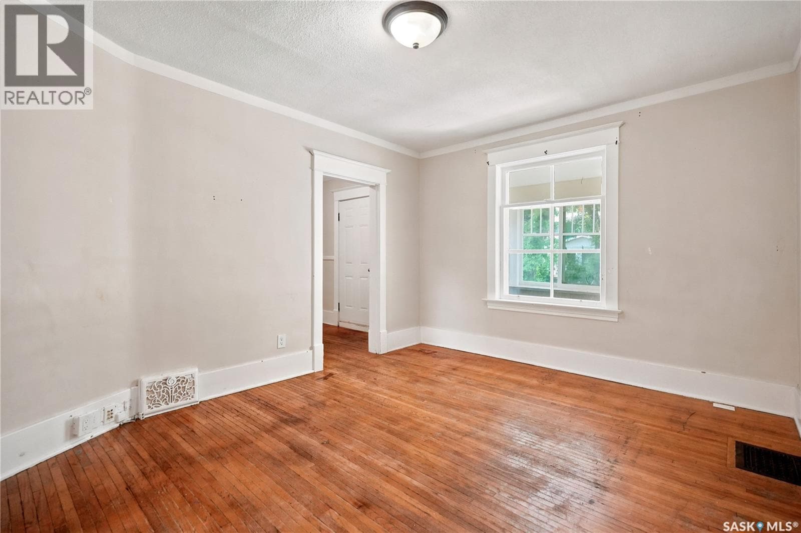 2344 Toronto STREET — photo 2