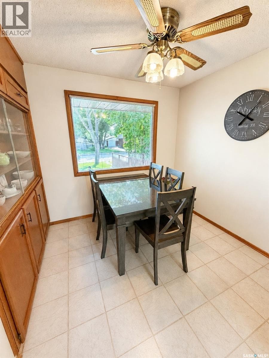 4266 Price AVENUE — photo 4