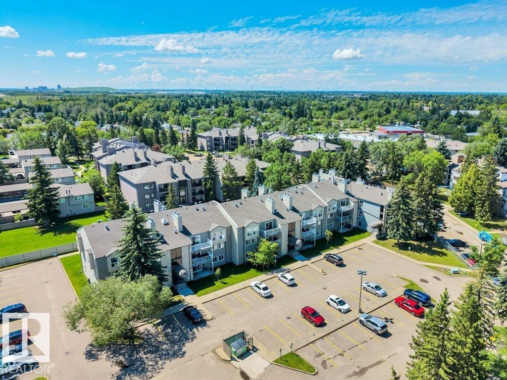 #113 30 ALPINE PL