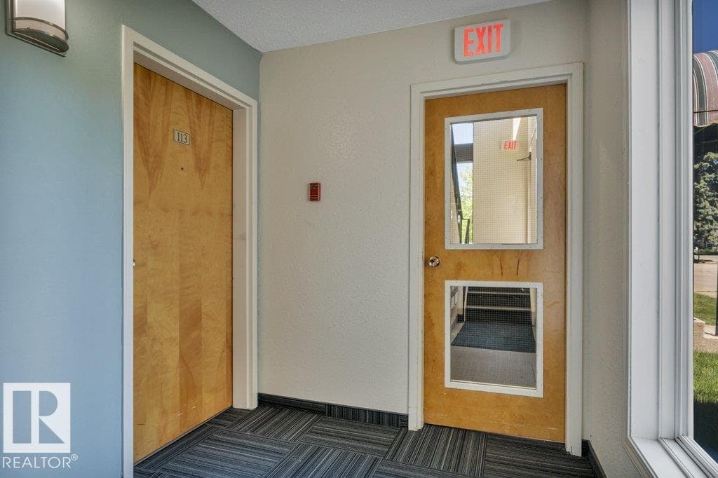 #113 30 ALPINE PL — photo 3