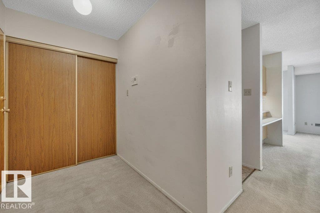 #113 30 ALPINE PL — photo 5