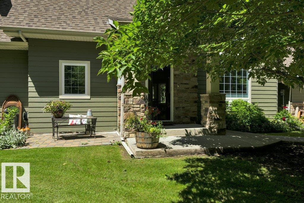 115 CRYSTAL SPRINGS DR — photo 5