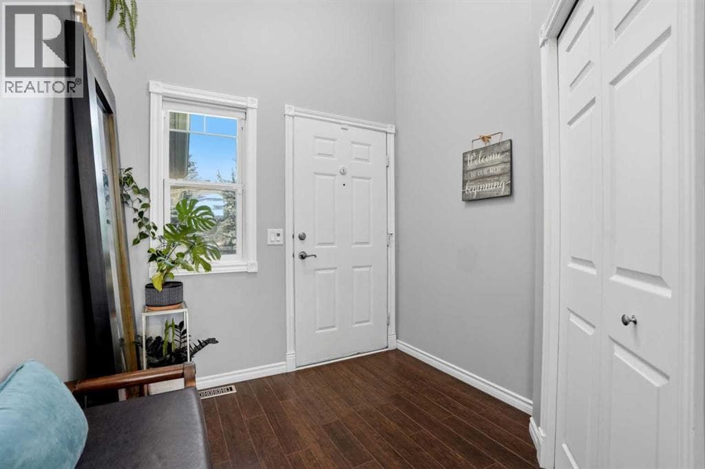 20 Somercrest Grove SW — photo 2