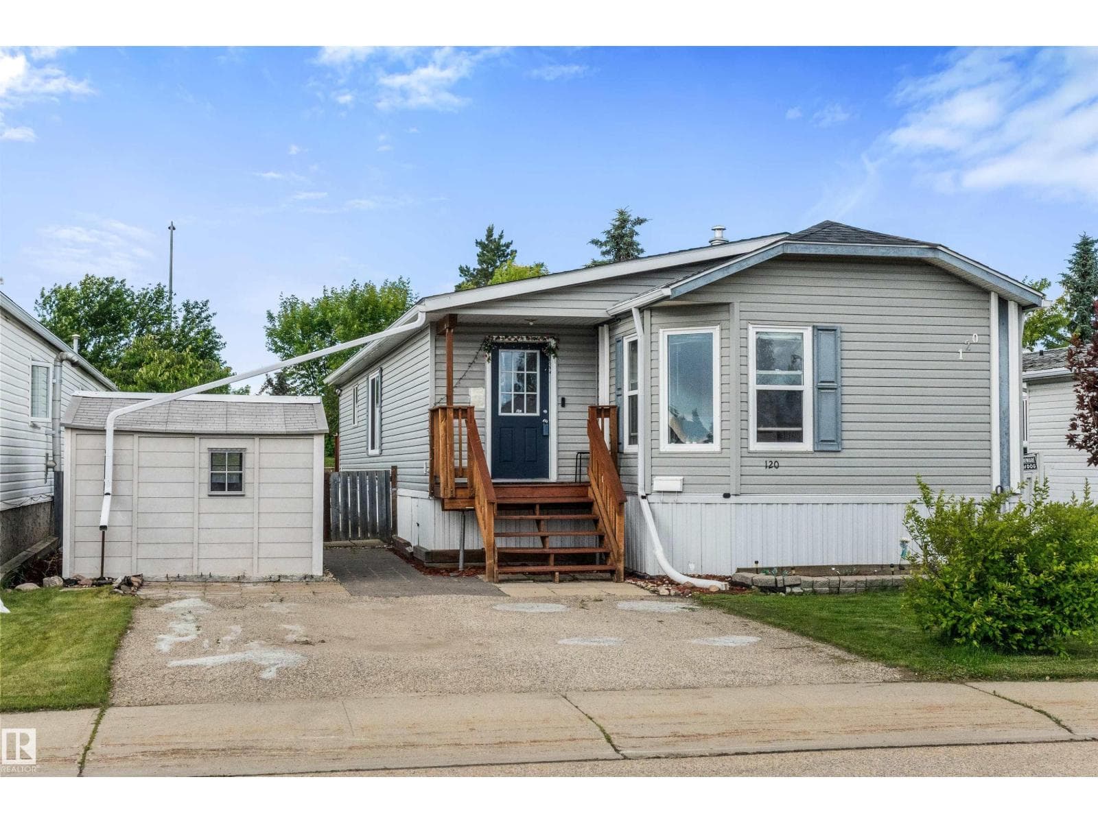 120 SPRINGFIELD CR — photo 3