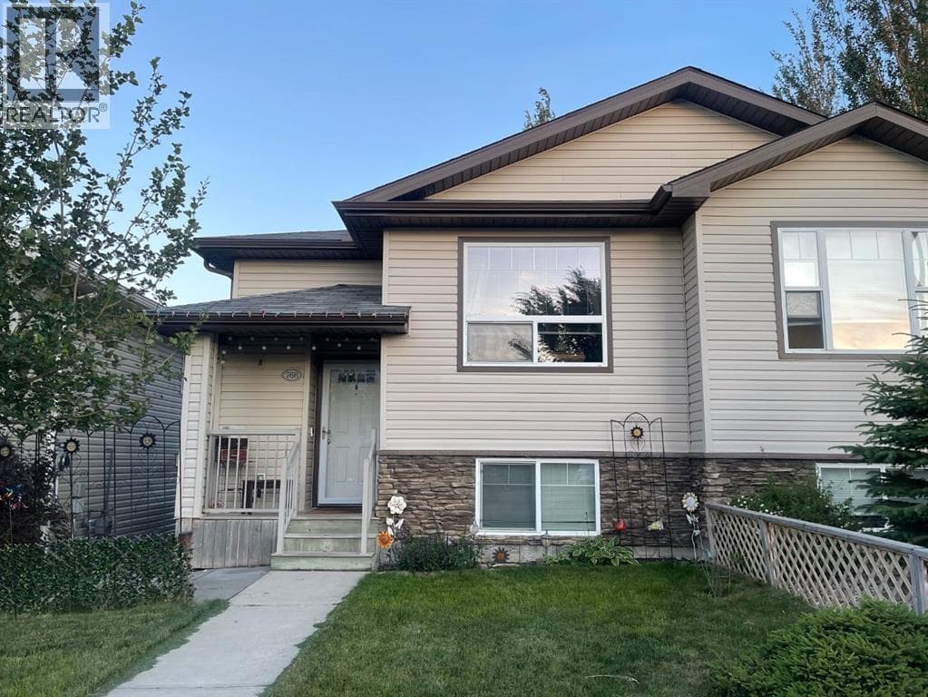 766 Mt Sundance Lane W