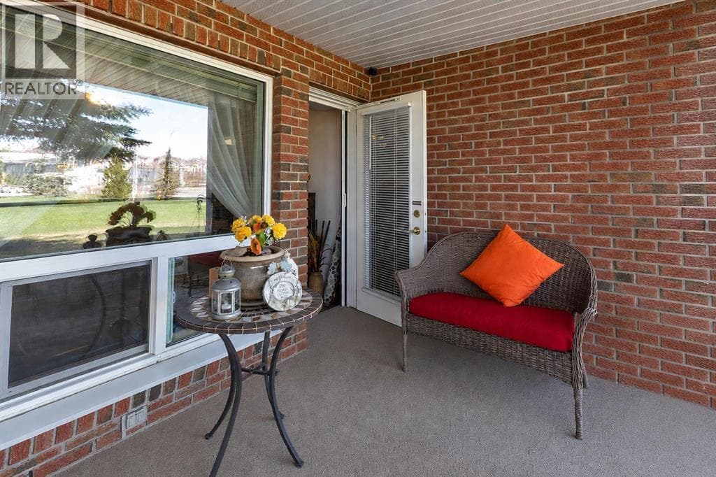 1114, 1818 Simcoe Boulevard SW — photo 5