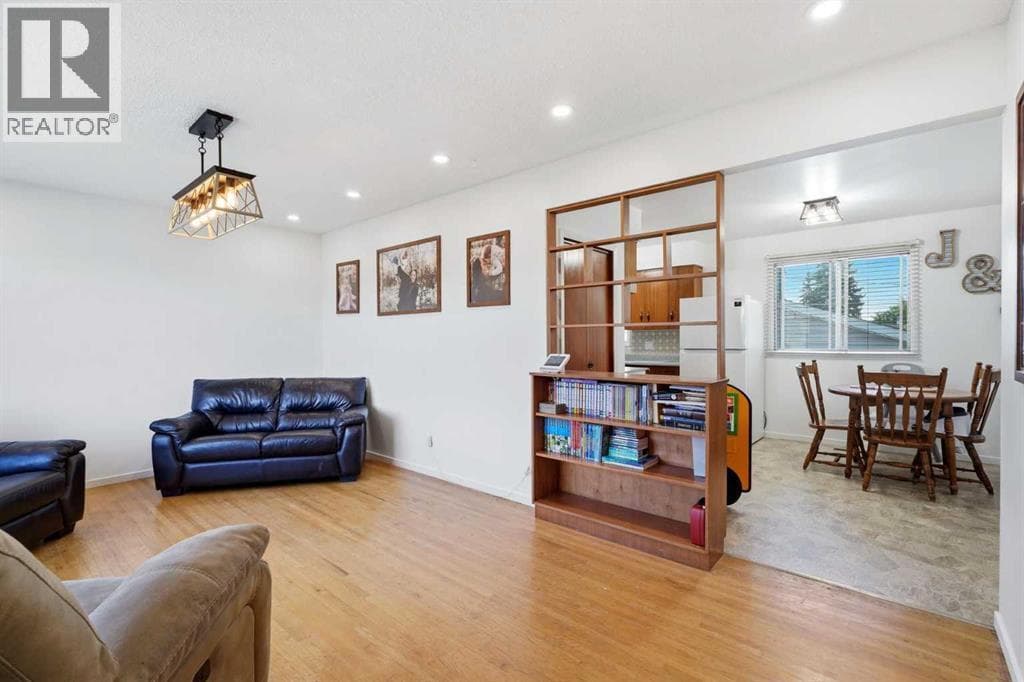22 Fir Street — photo 4