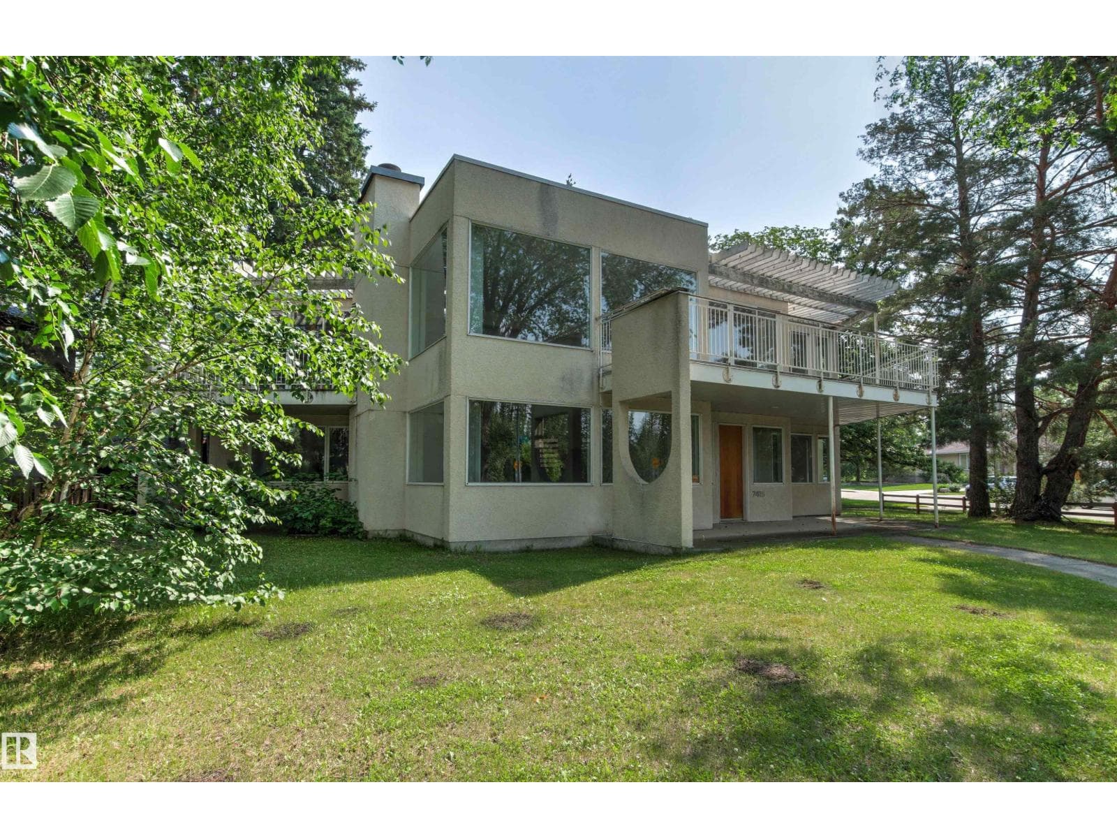 7415 SASKATCHEWAN DR NW — photo 3