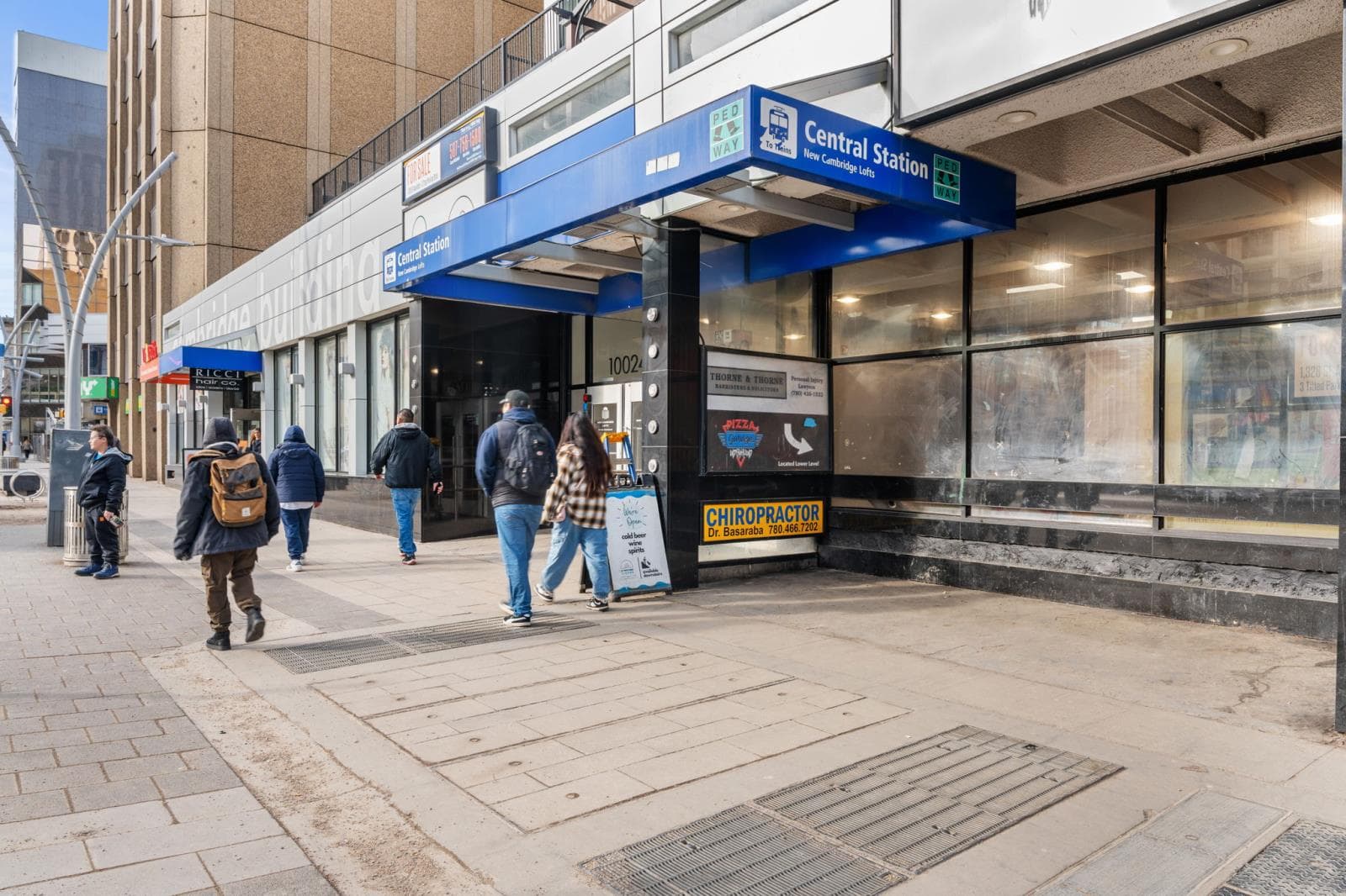 1A , 10020 Jasper Avenue — photo 3