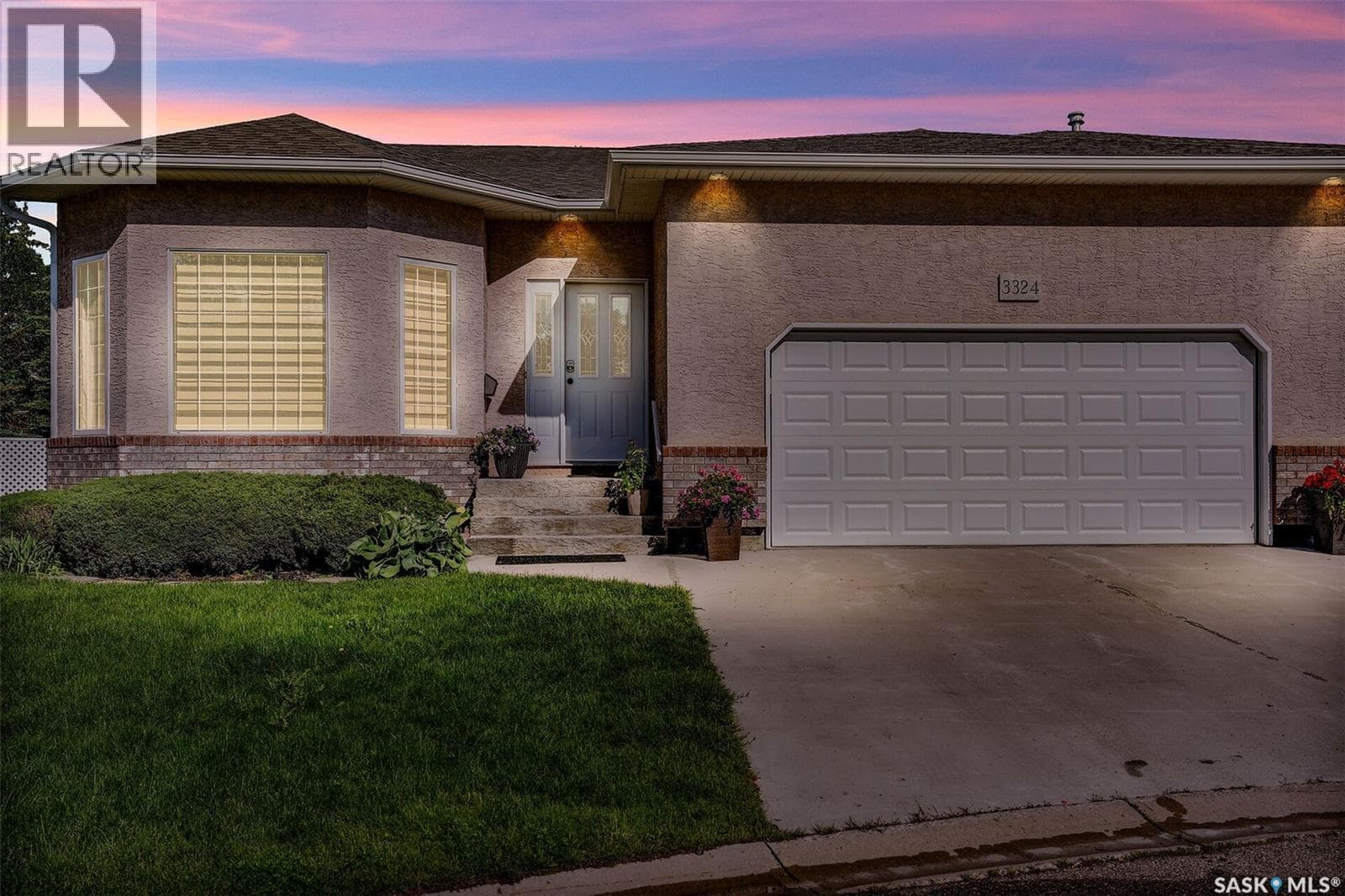 3324 Buckingham DRIVE E — photo 2