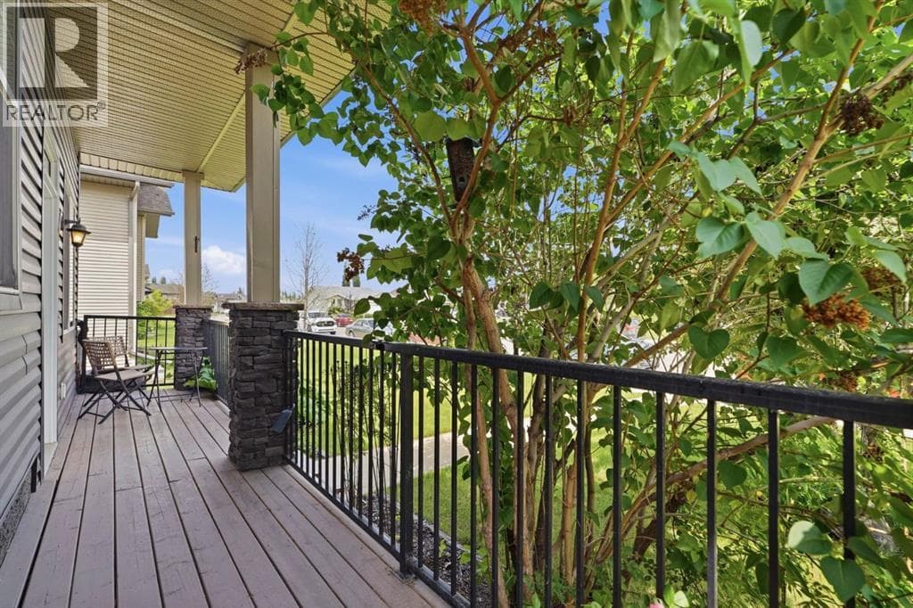 104 Oak Drive — photo 3
