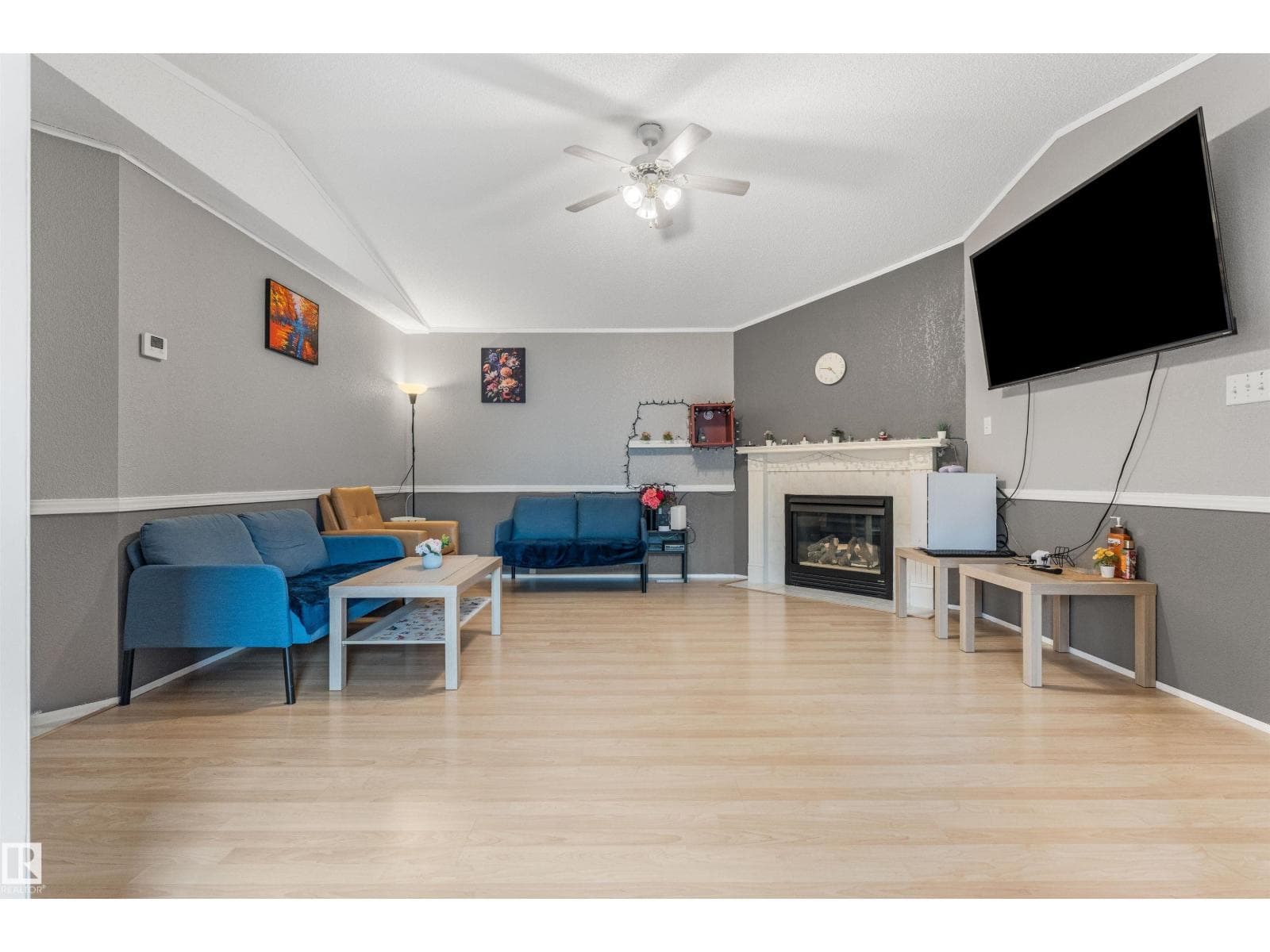 120 SPRINGFIELD CR — photo 3