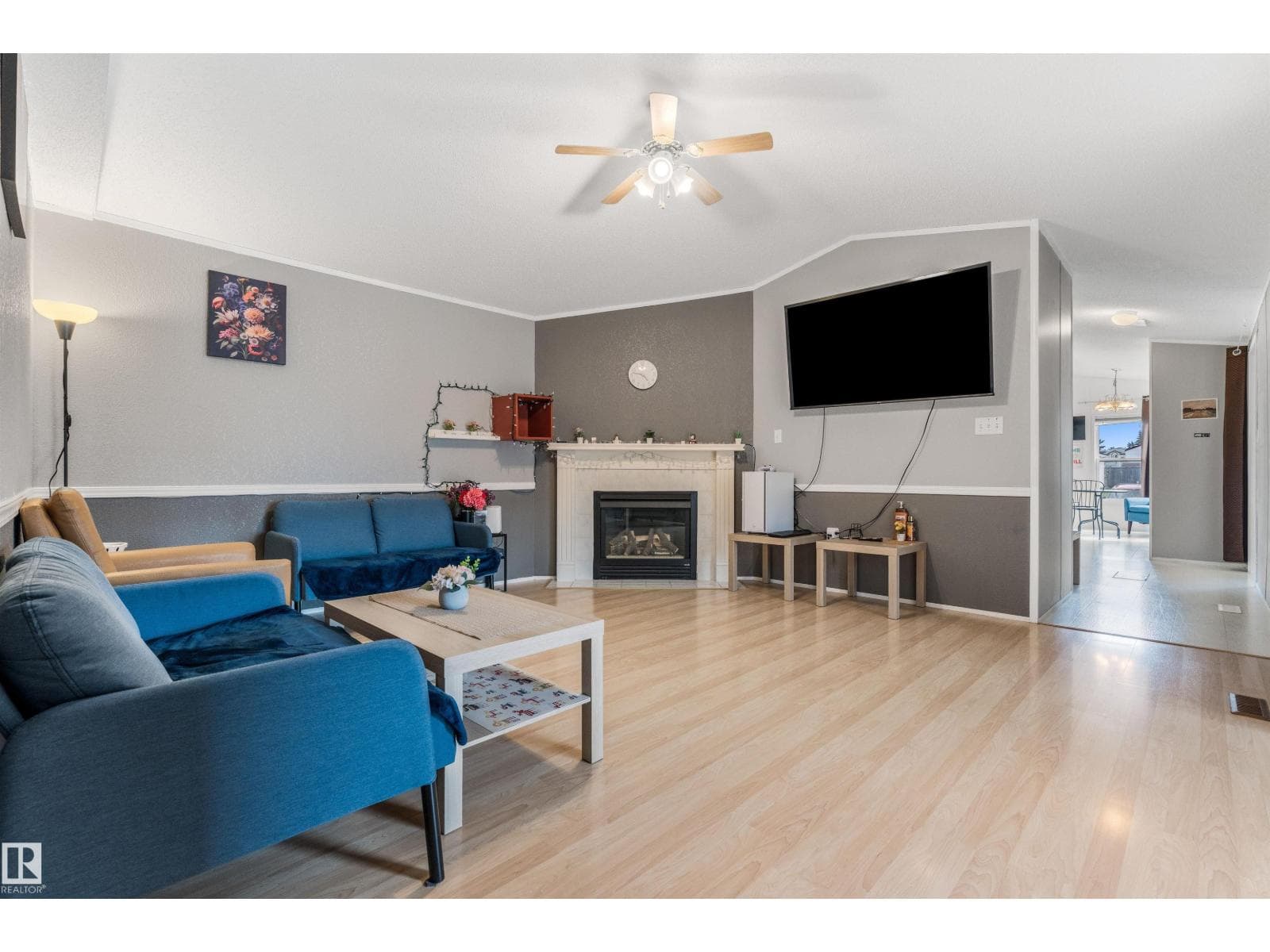 120 SPRINGFIELD CR — photo 4