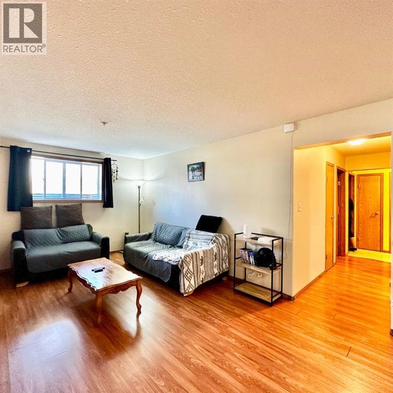 101, 9508 99 Street — photo 4