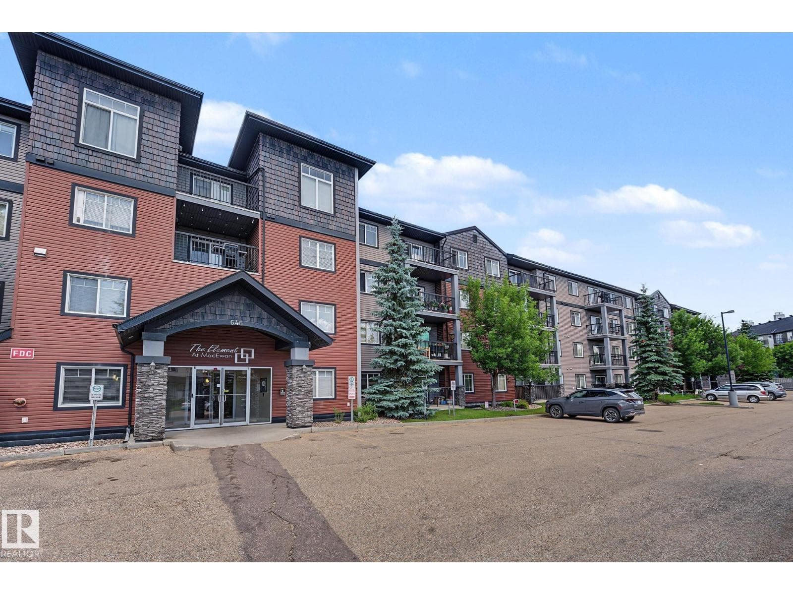 #102 646 MCALLISTER LO SW SW — photo 2