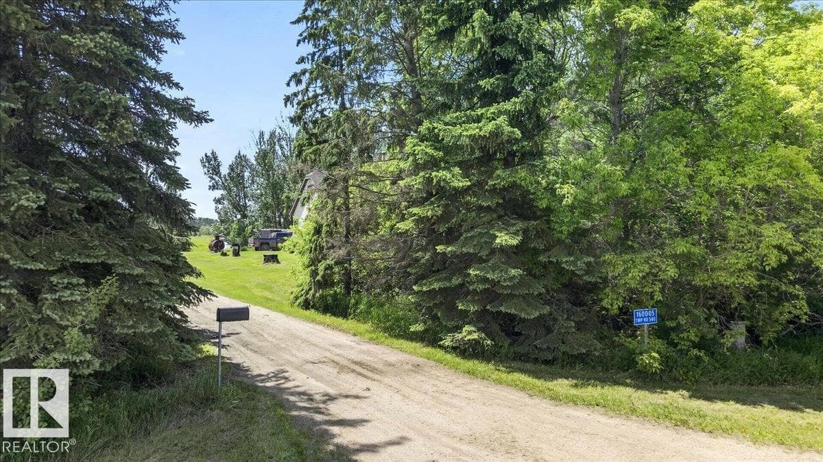 160005 Twp 540 — photo 3