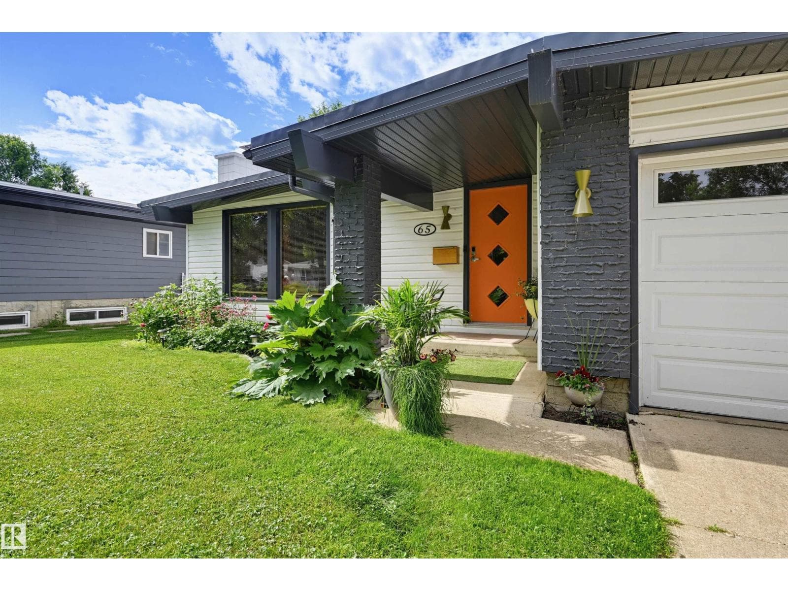 65 Greebrier CR — photo 2