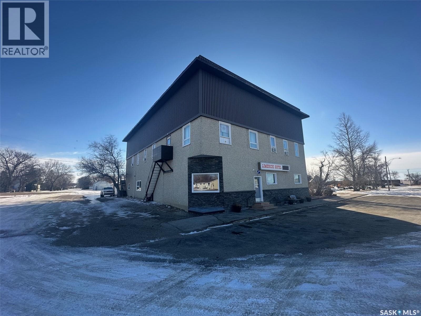 115 Main STREET — photo 3