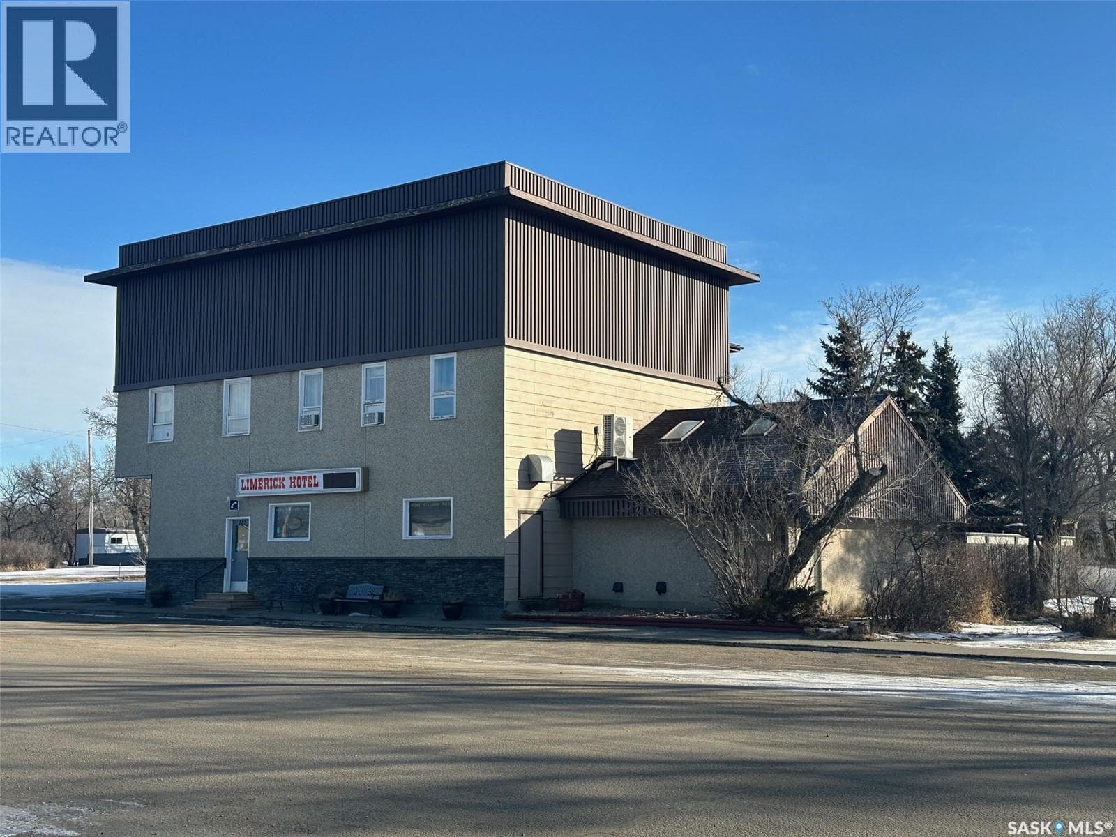 115 Main STREET