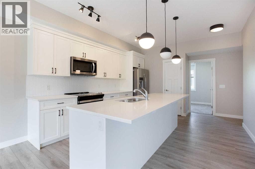 607 Cranbrook Walk SE — photo 5