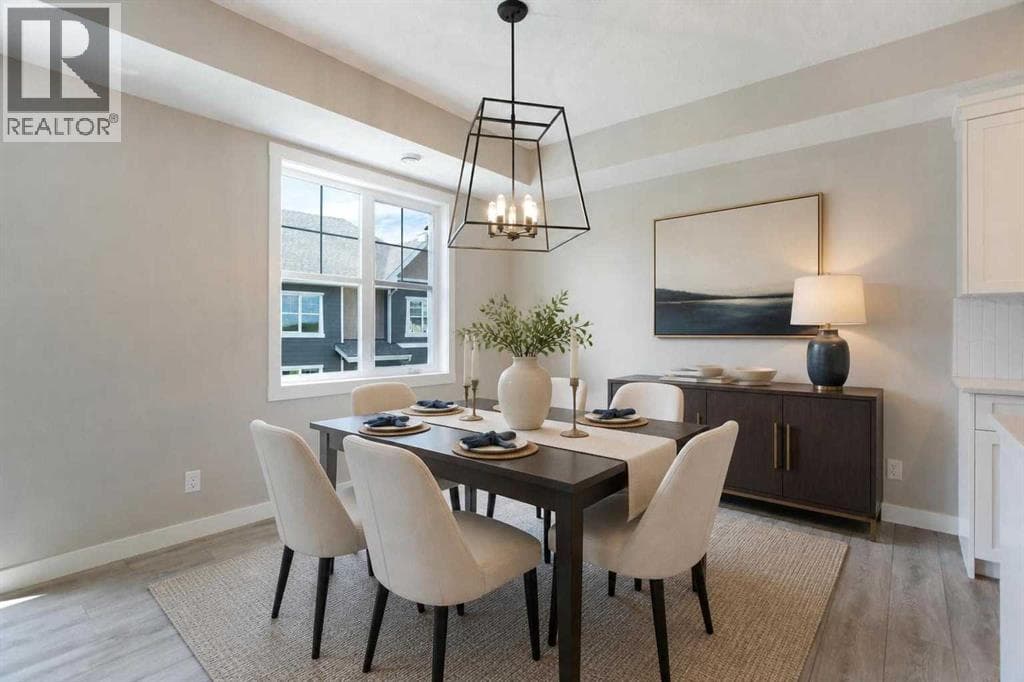 607 Cranbrook Walk SE — photo 3