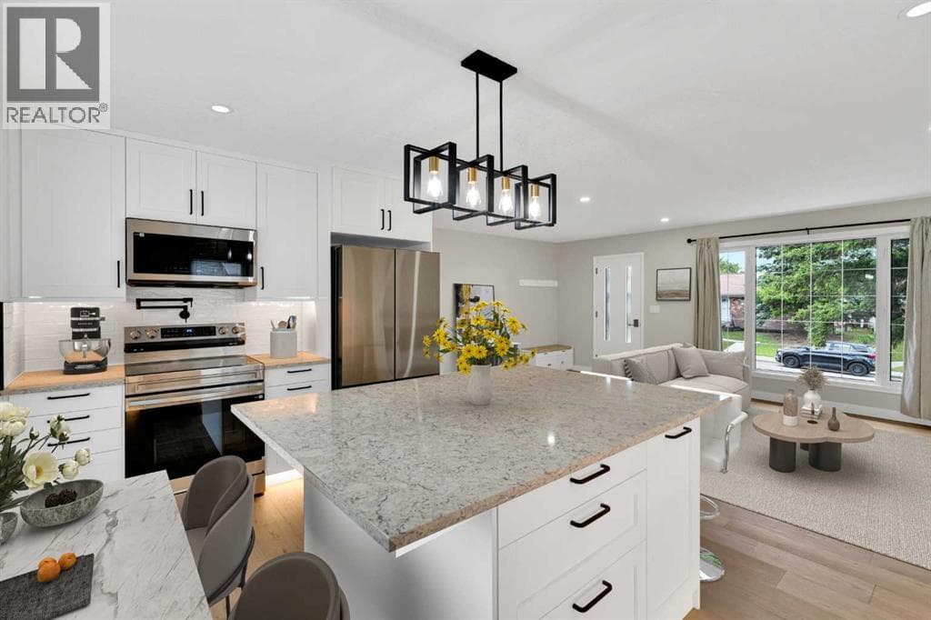 811 Seattle Drive SW — photo 3