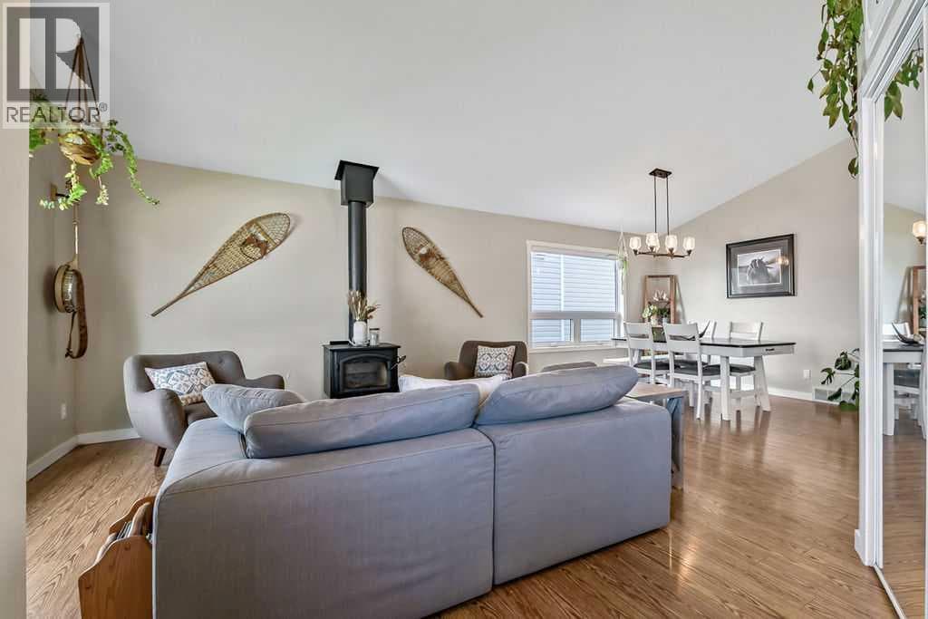 1001 17 Street SE — photo 4