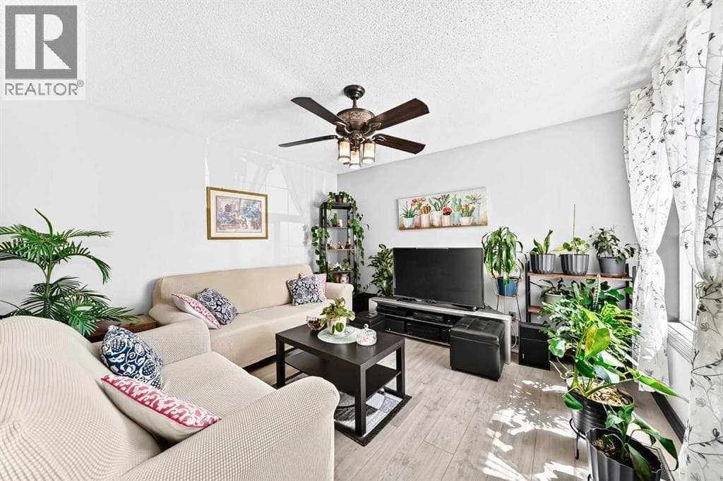 283 Applestone Park SE — photo 4