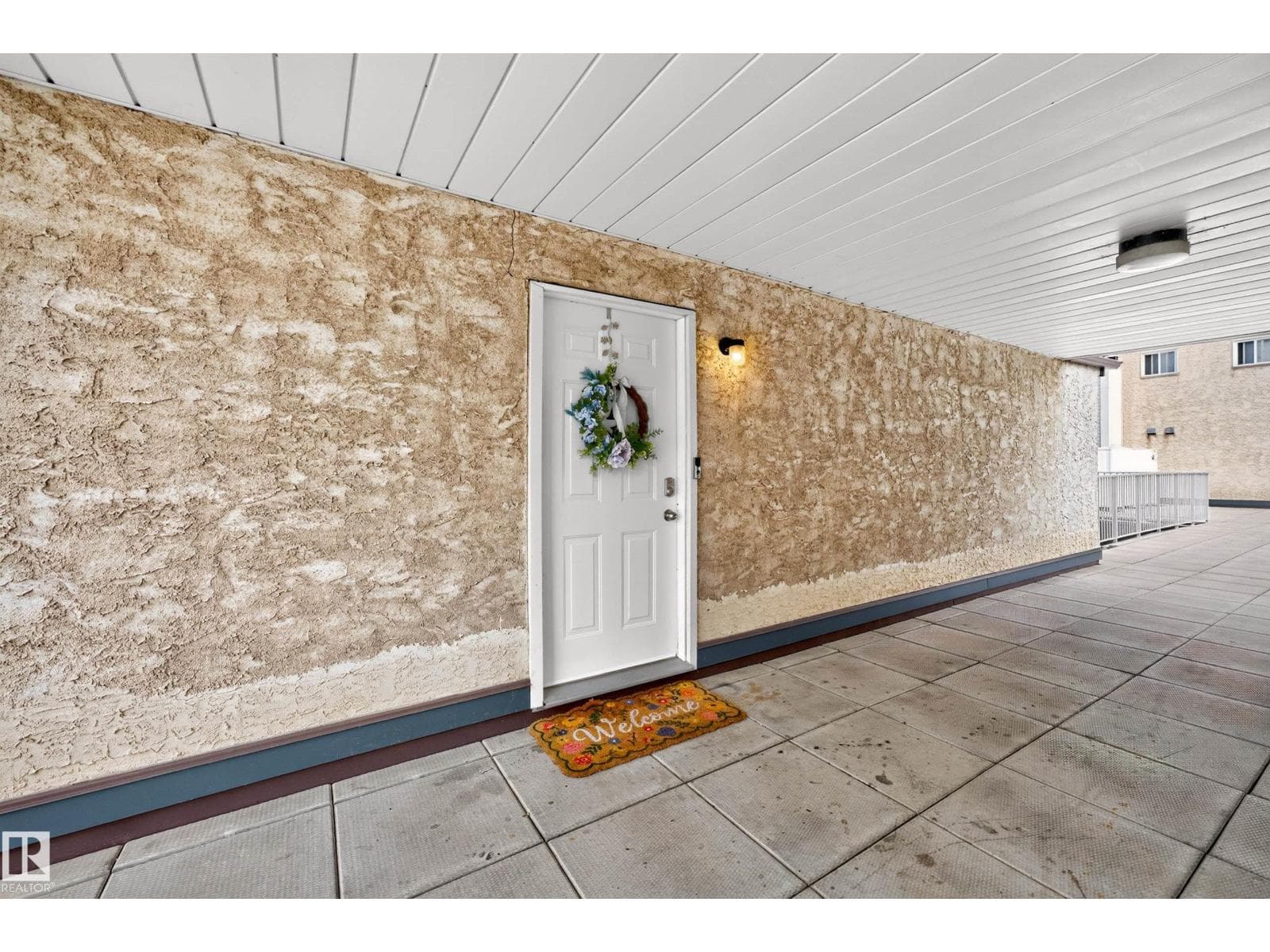 111 LANCASTER TC NW