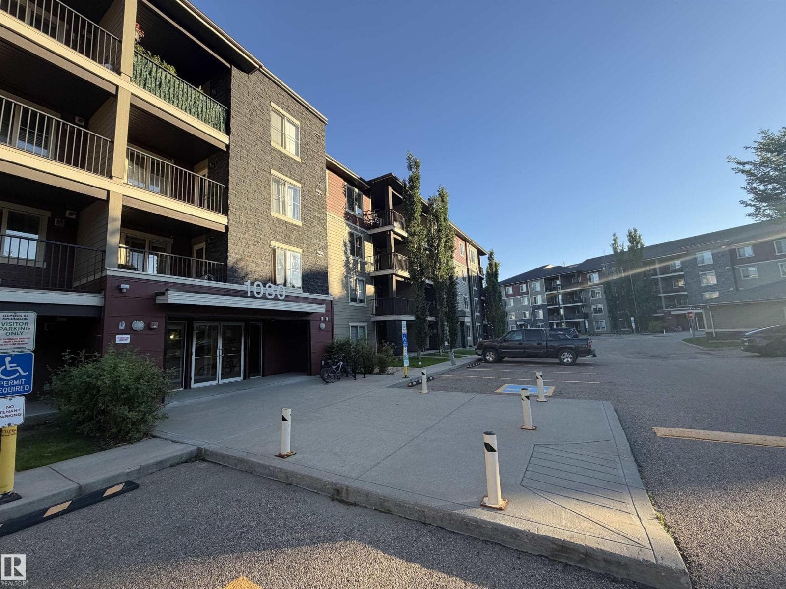 #114 1080 MCCONACHIE BV NW — photo 5
