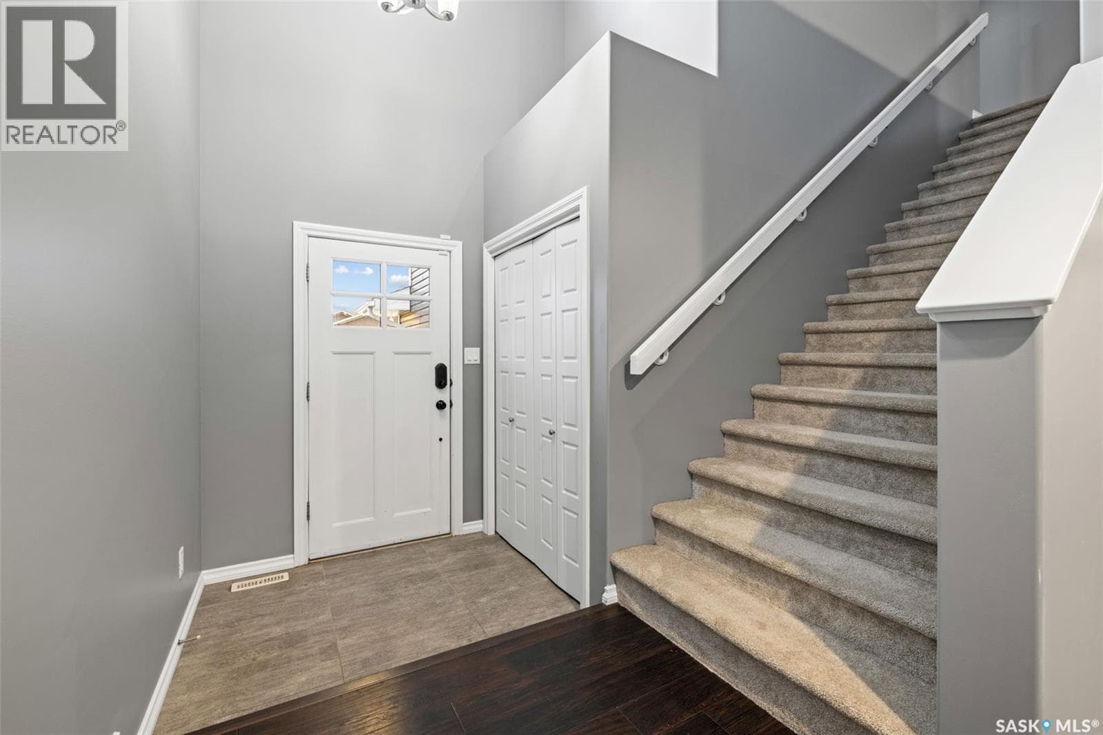 25 Hudson DRIVE — photo 4
