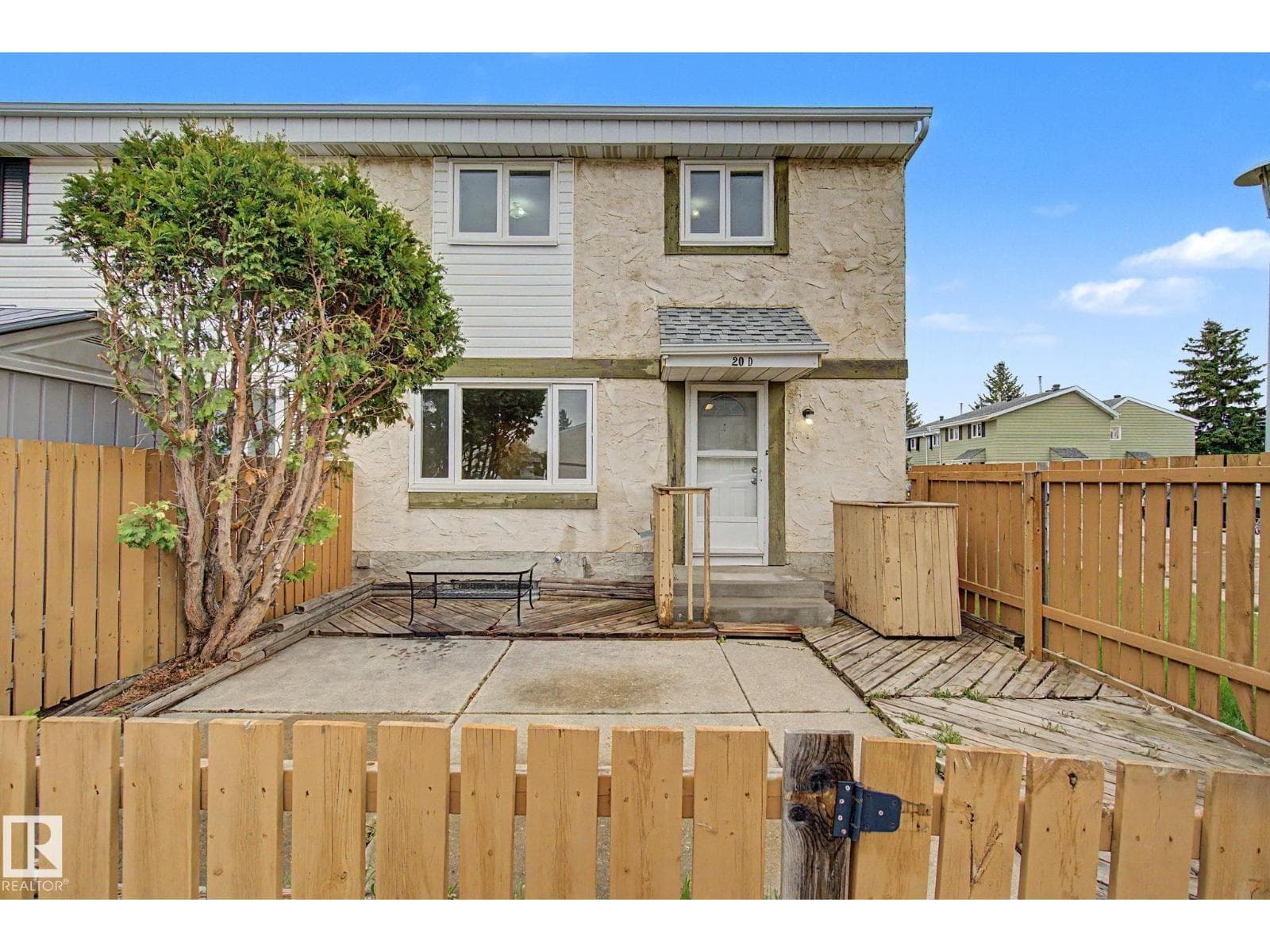 20D CALLINGWOOD CT NW