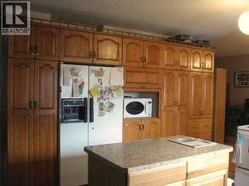813 7 A Street — photo 2