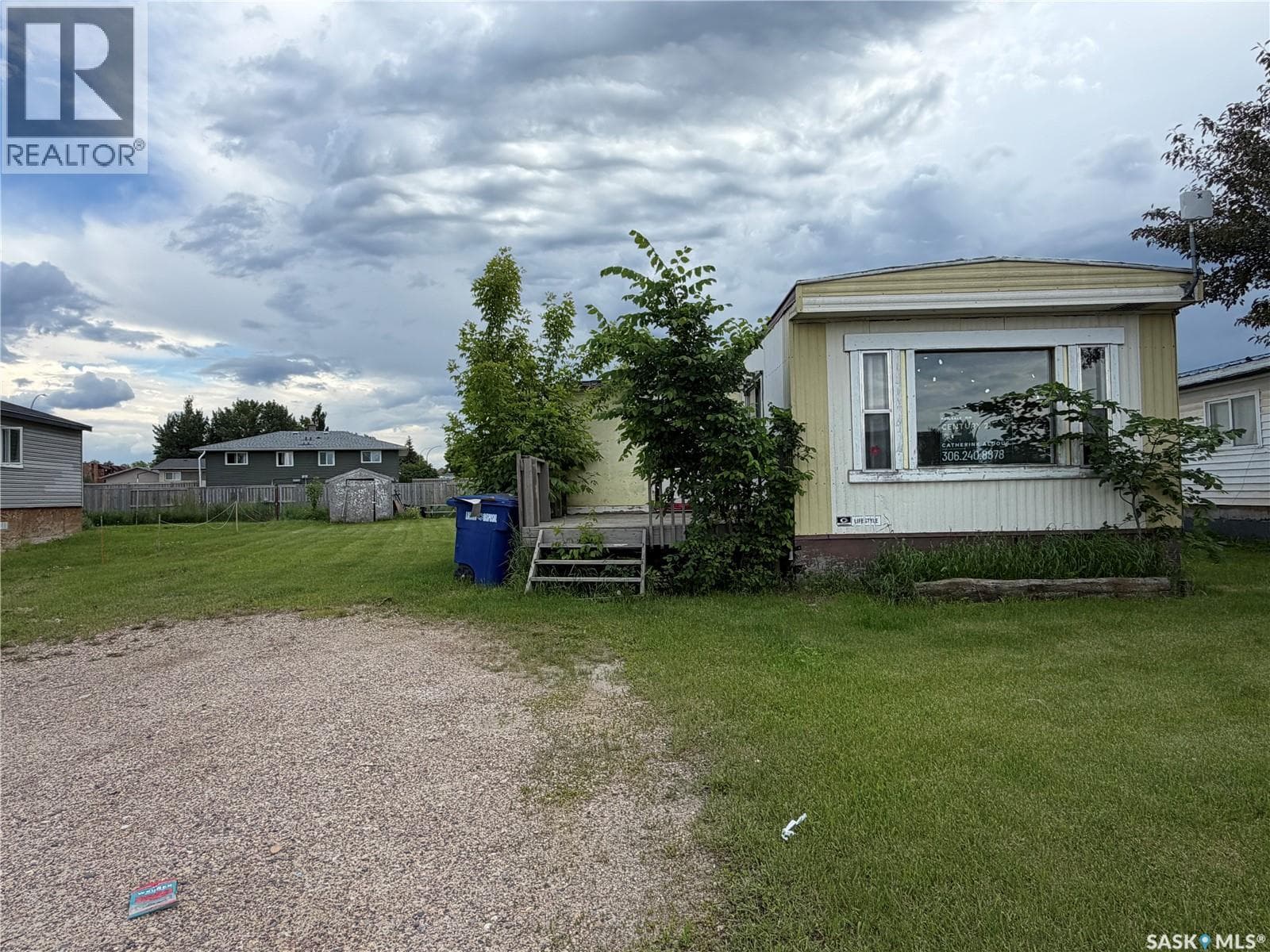 56 Clark CRESCENT