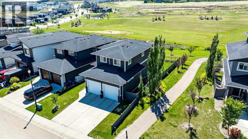 19 Vanveller Way — photo 3