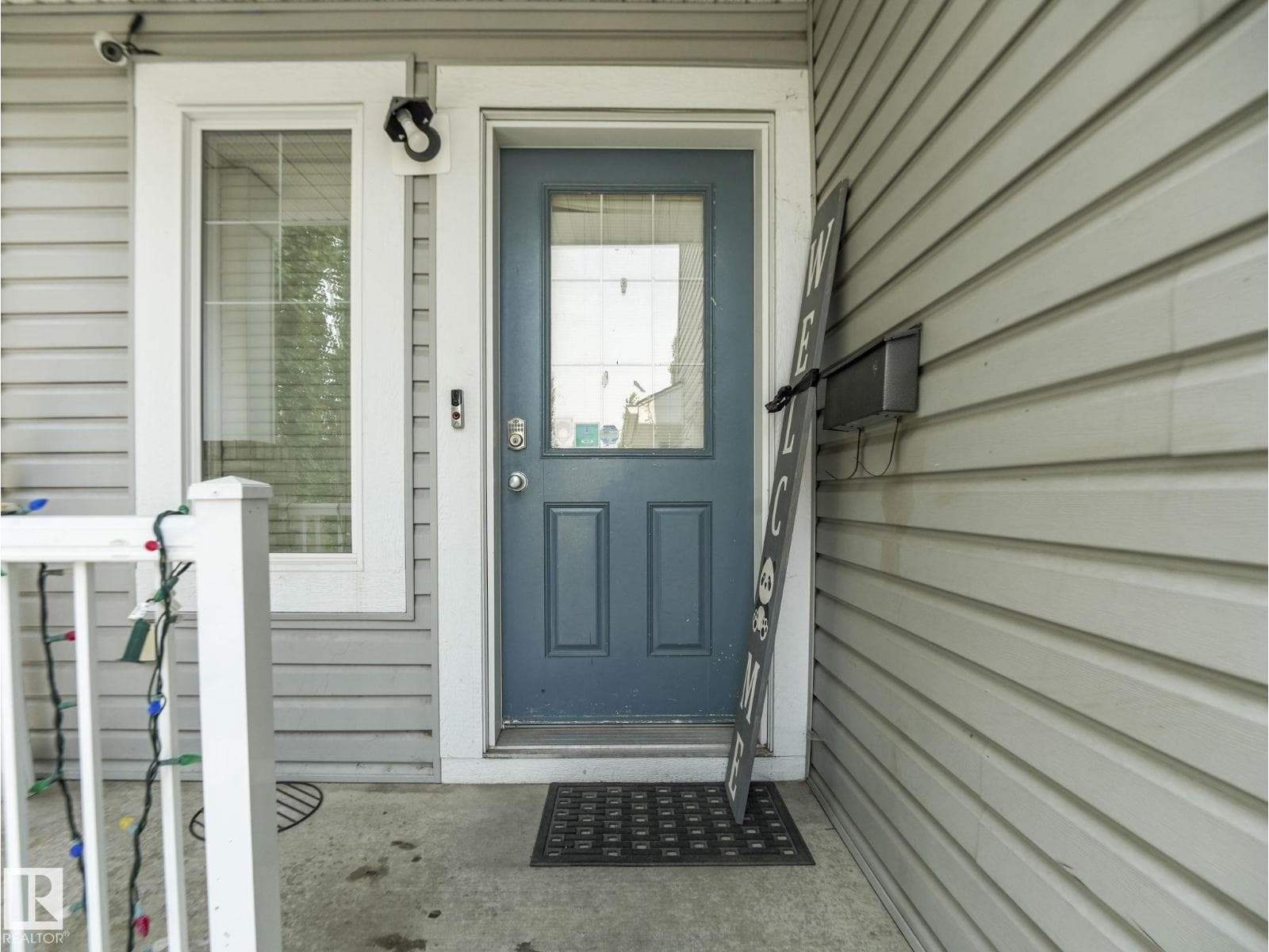 6303 4 AV SW SW — photo 5