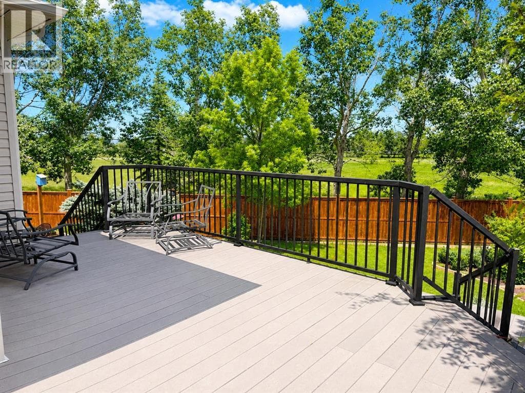 151 Hawkmere View — photo 3