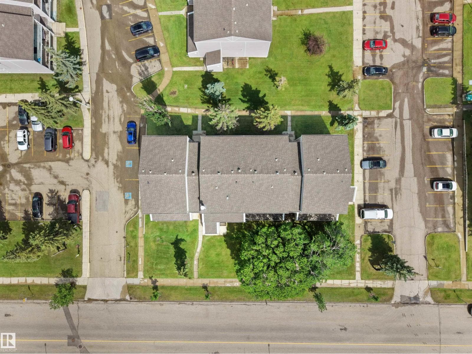 #4 3851 76 ST NW NW — photo 4
