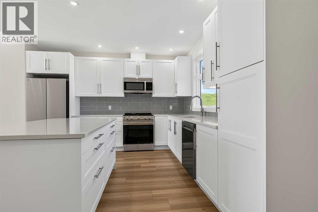 8 Diamond Valley Close — photo 5