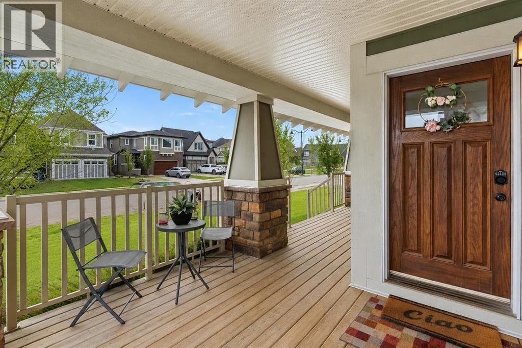 333 Mahogany Boulevard SE — photo 2