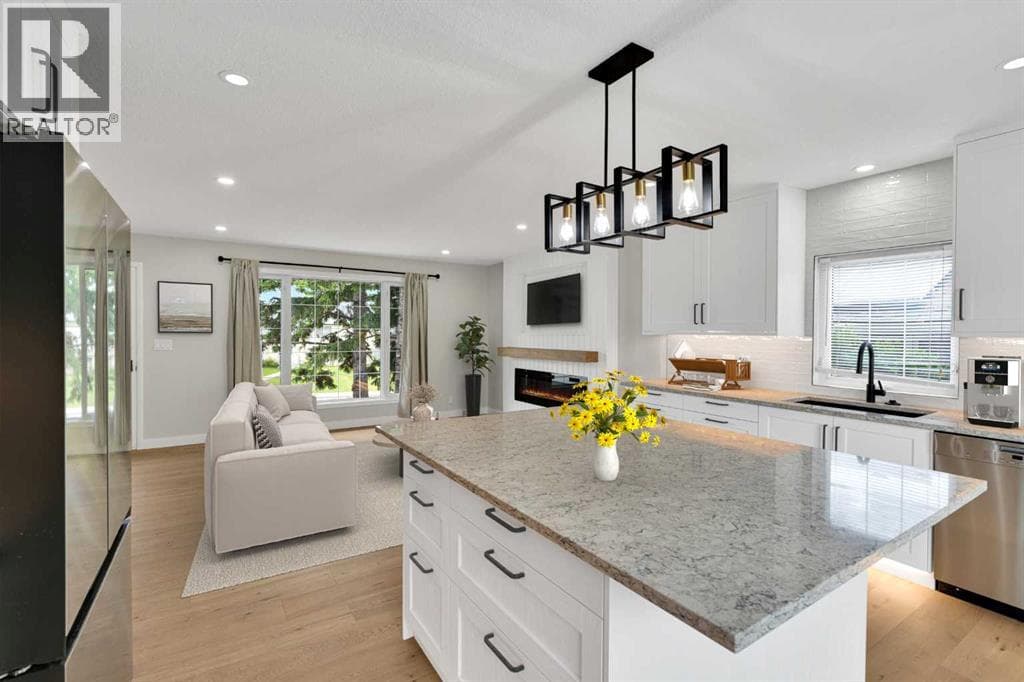 811 Seattle Drive SW — photo 5