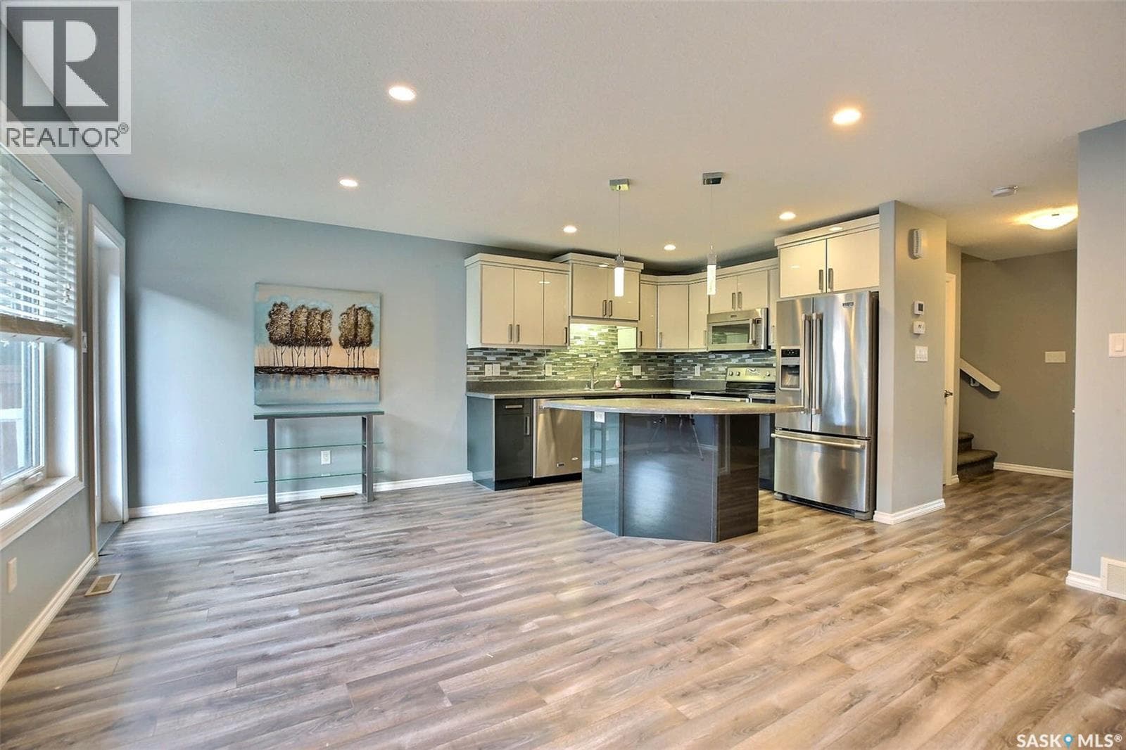 217 4002 Sandhill CRESCENT — photo 5