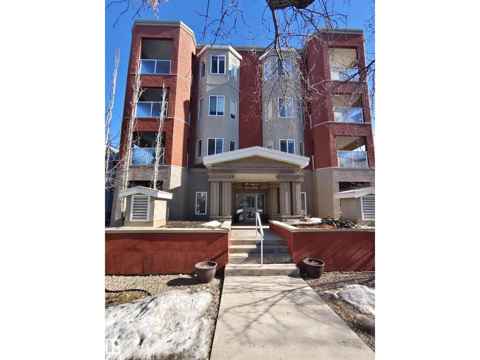 #204 10235 116 ST NW NW
